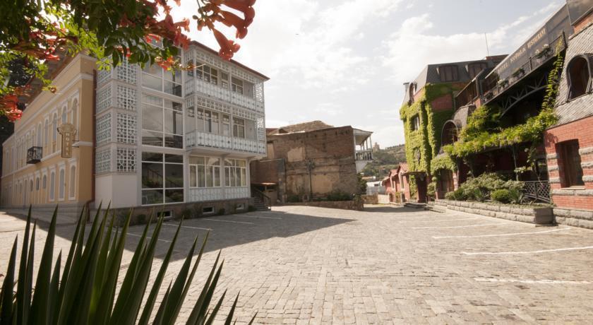 Guest House Rafael Тбилиси Экстерьер фото