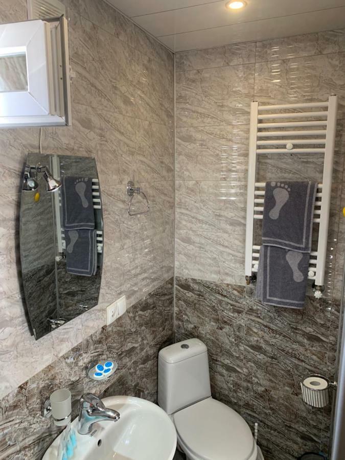 Guest House Rafael Тбилиси Экстерьер фото